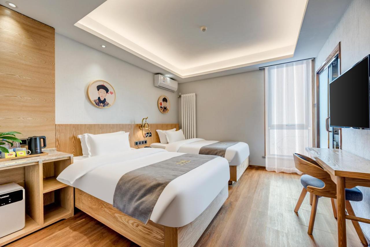 Hotel Happy Dragon Culture Hotel: With Local Insights Beijing